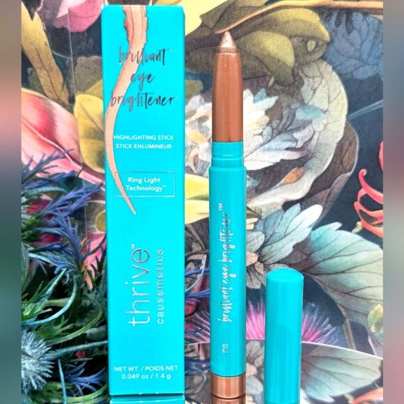 Thrive Causemetics Brilliant Eye Brightener Stick - Pili (Cool Gold Shimmer) NEW - Picture 1 of 10